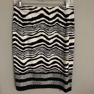Chico's Black and White Wave Pattern Pencil Skirt